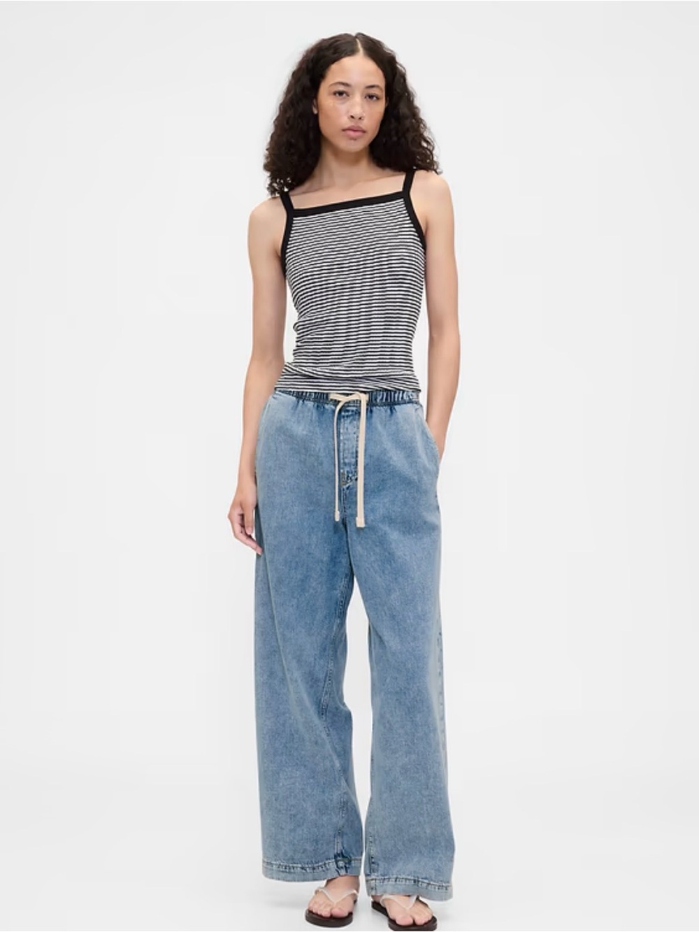Gap high rise pull on wide leg jeans